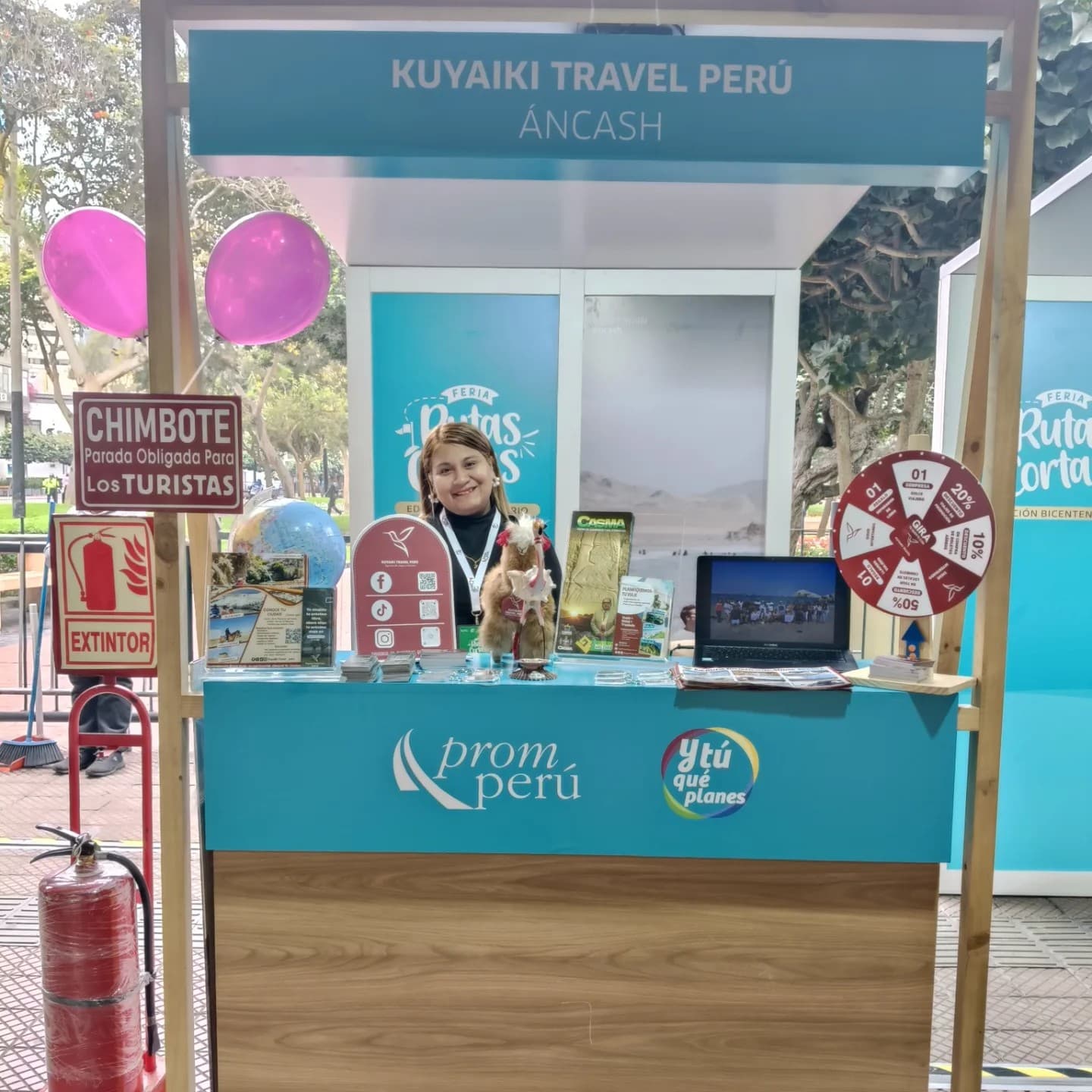 Stand KUYAIKI Travel en Feria Rutas Cortas